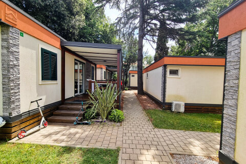 Mobilhomy Centinera, Pula-Banjole, poloostrov Istrie, Chorvatsko