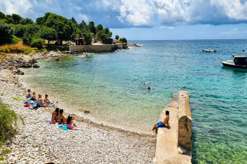 Apartmány Zelenika - oblázková pláž 140 m od domu, Pula, Istrie, Chorvatsko