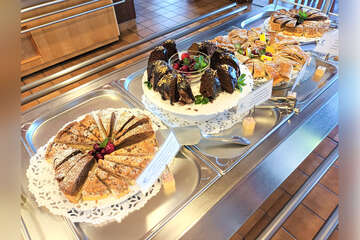 Resort Centinera*** - bufetové snídaně v hotelu, Banjole u Puly, Istrie, Chorvatsko