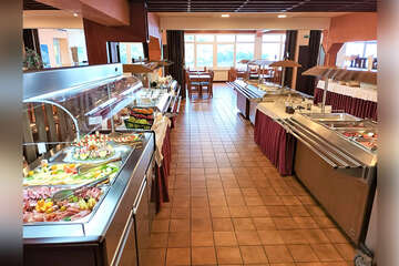 Resort Centinera*** - bufetové snídaně v hotelu, Banjole u Puly, Istrie, Chorvatsko