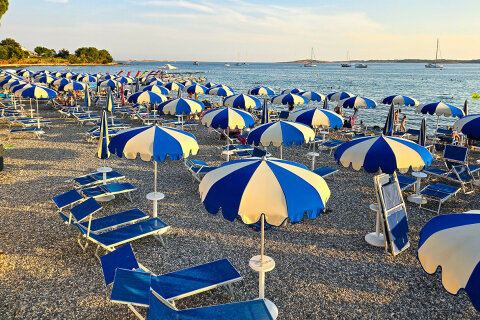 Pláž Alba Chiara, Medulin, Istrie, Chorvatsko