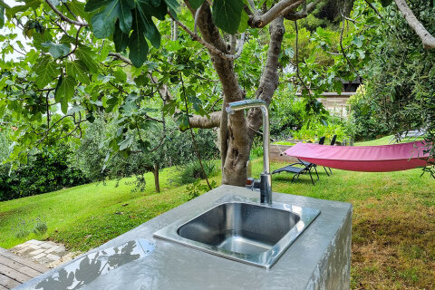 Apartmány Zelenika - zahrada u domu, Pula, Istrie, Chorvatsko