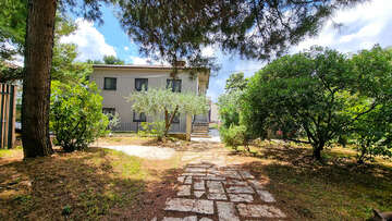 Apartmány Zelenika - zahrada u domu, Pula, Istrie, Chorvatsko