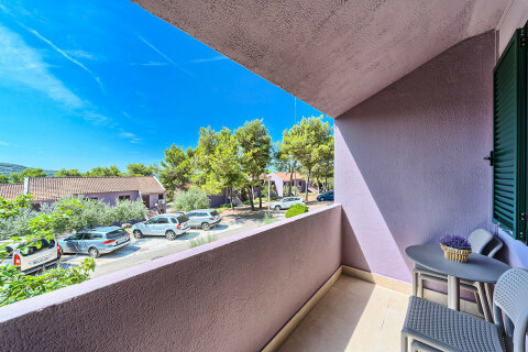 Apartmán Superior B pro 4–5 osob, Resort Medena, Seget Donji, Trogirská riviéra, Chorvatsko