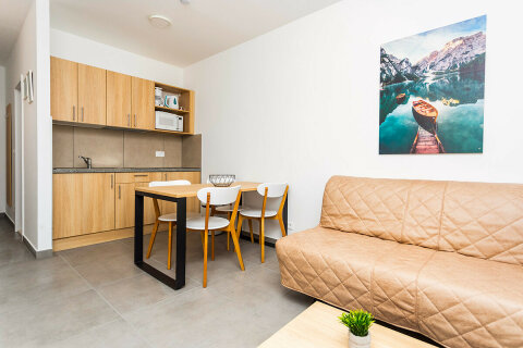 Apartmán Superior A pro 2–4 osoby, Resort Medena, Seget Donji, Trogirská riviéra, Chorvatsko