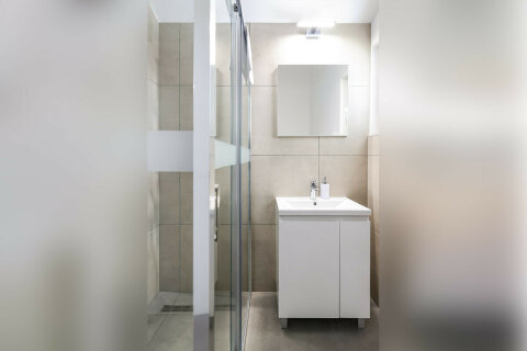 Apartmán Superior B pro 4–5 osob, Resort Medena, Seget Donji, Trogirská riviéra, Chorvatsko