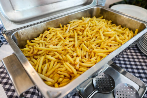 Apartmány Resort Medena - strava v restauraci Maslina, Seget Donji, Trogirská riviéra, Chorvatsko