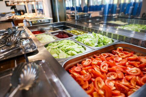 Apartmány Resort Medena - strava v restauraci Maslina, Seget Donji, Trogirská riviéra, Chorvatsko