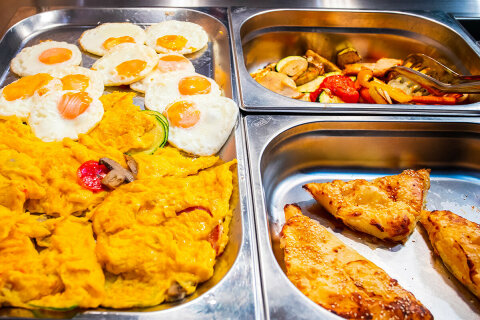 Apartmány Resort Medena - strava v restauraci Maslina, Seget Donji, Trogirská riviéra, Chorvatsko