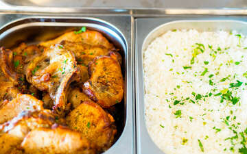 Apartmány Resort Medena - strava v restauraci Maslina, Seget Donji, Trogirská riviéra, Chorvatsko