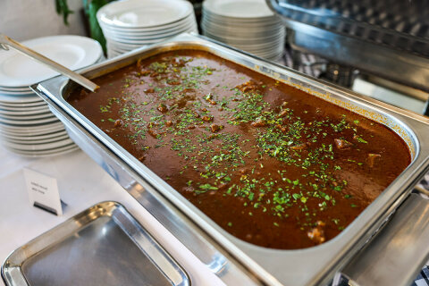 Apartmány Resort Medena - strava v restauraci Maslina, Seget Donji, Trogirská riviéra, Chorvatsko