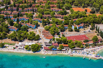 Apartmány Resort Medena - letecký pohled, Seget Donji, Trogirská riviéra, Chorvatsko