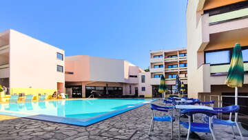 Hotel Donat*** - hotelový bazén, Zadar, Chorvatsko