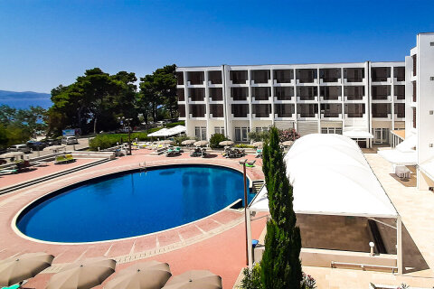 Hotel Kolovare**** - hotelový bazén, Zadar, Chorvatsko