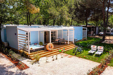 Mobilhome Lodge Prestige Relax pro 4–5 osob, Resort BiVillage, Fažana, Istrie, Chorvatsko