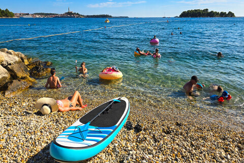 Rovinj - pláže, Istrie, Chorvatsko