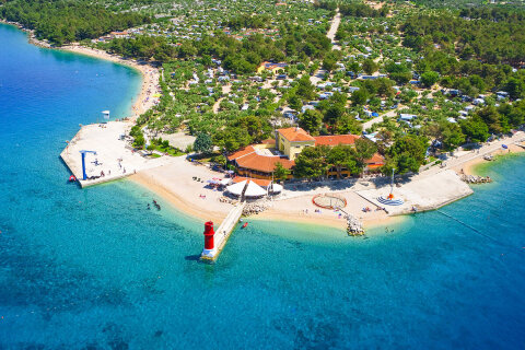 Resort Kovačine - pohled z dronu, Cres, ostrov Cres, Chorvatsko