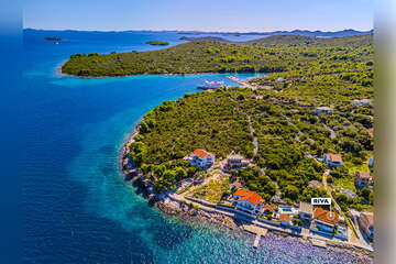 Prázdninový dům Riva - letecký pohled, Mali Iž, ostrov Iž, Chorvatsko