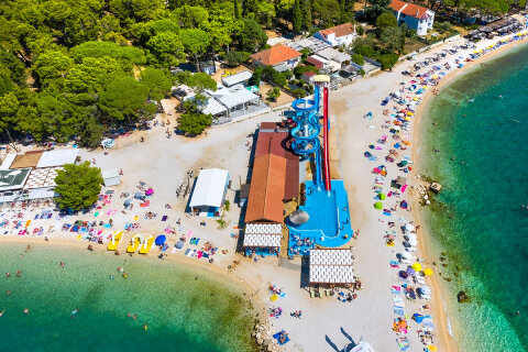 Resort San Antonio*** - oblázková pláž Dražica, Biograd na Moru, Zadarská riviéra, Chorvatsko