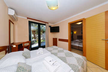 Pokoj Konekt pro 4 osoby - Resort San Antonio***, Biograd na Moru, Zadarská riviéra, Chorvatsko