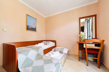 Pokoj Family Suite pro 4–5 osob - Resort San Antonio***, Biograd na Moru, Zadarská riviéra, Chorvatsko