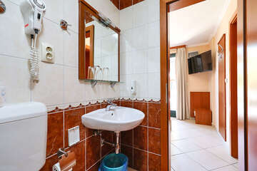 Pokoj Family Suite pro 4–5 osob - Resort San Antonio***, Biograd na Moru, Zadarská riviéra, Chorvatsko