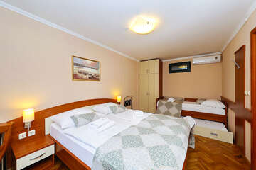 Pokoj Superior pro 3–4 osoby - Resort San Antonio***, Biograd na Moru, Zadarská riviéra, Chorvatsko