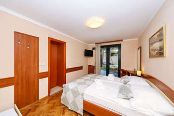 Pokoj Superior pro 3–4 osoby - Resort San Antonio***, Biograd na Moru, Zadarská riviéra, Chorvatsko