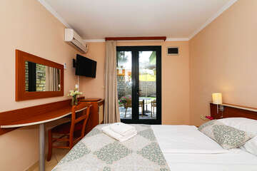 Pokoj Standard pro 2 osoby - Resort San Antonio***, Biograd na Moru, Zadarská riviéra, Chorvatsko