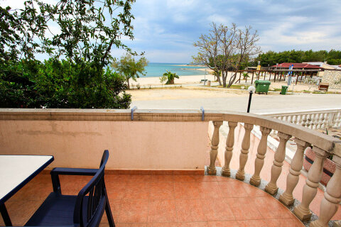 Apartmány Mirela A, Povljana, ostrov Pag, Chorvatsko