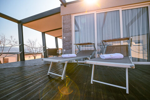 Deluxe Sea View - Mobilhome Tiha, Šilo, ostrov Krk, Chorvatsko