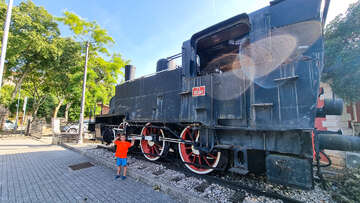 Pula - stará lokomotiva, Istrie, Chorvatsko