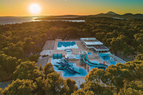 Mali Lošinj - aquapark v kempu Čikat, ostrov Lošinj, Chorvatsko