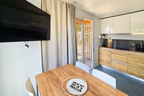 Mobilhome Family, Falkensteiner Premium Camping Zadar, Chorvatsko