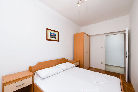 A2 - apartmány Bili, Duće, Omišská riviéra, Chorvatsko