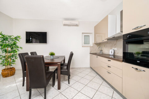 A3 - apartmány Bili, Duće, Omišská riviéra, Chorvatsko