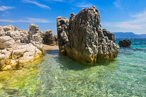 Pláž Girandella, Rabac, Istrie, Chorvatsko