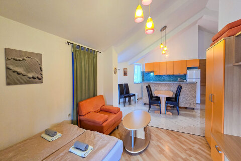 A2 - apartmány Eva, Baška, ostrov Krk, Chorvatsko