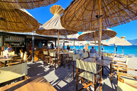 Apartmány Eva - bistro u pláže Vela 200 m od domu, Baška, ostrov Krk, Chorvatsko