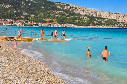 Apartmány Eva - pláž Vela 150 m od domu, Baška, ostrov Krk, Chorvatsko