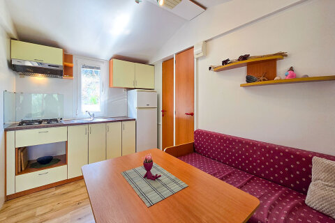 Mobilhome Kučica, Tkon, ostrov Pašman, Chorvatsko