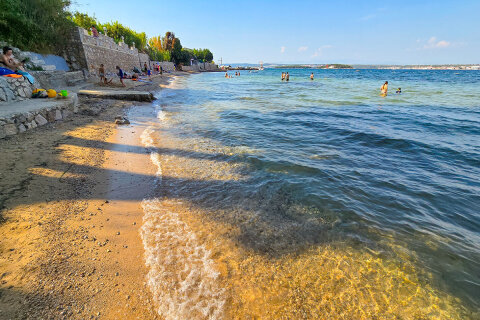 Mobilhome Kučica - písečná pláž Studenac 300 m od mobilhomu, Tkon, ostrov Pašman, Chorvatsko