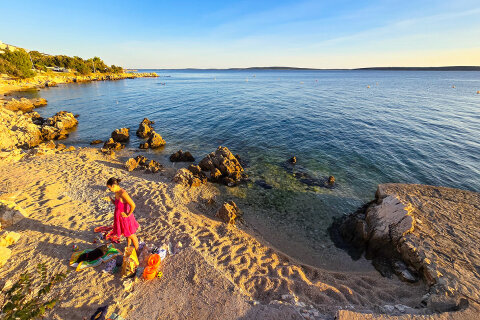 Apartmány Žuta - oblázková pláž 80 m od domu, Mandre, ostrov Pag, Chorvatsko