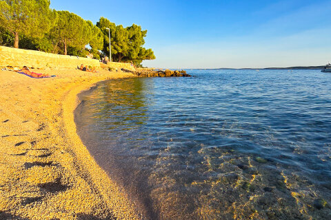 Apartmány Žuta - oblázková pláž 100 m od domu, Mandre, ostrov Pag, Chorvatsko