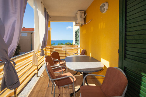 A2 - apartmány Žuta, Mandre, ostrov Pag, Chorvatsko