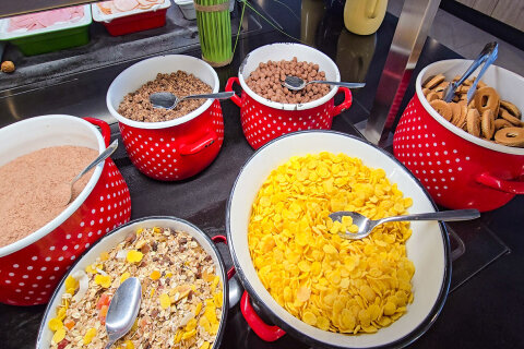 Bufetové snídaně - Zaton Holiday Resort, Chorvatsko