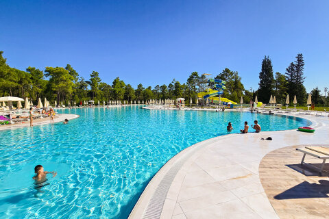Zaton Holiday Resort - nový bazénový komplex otevřený v roce 2025, Zaton, Zadarská riviéra, Chorvatsko