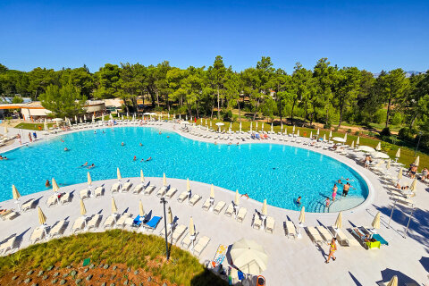 Zaton Holiday Resort - nový bazénový komplex otevřený v roce 2025, Zaton, Zadarská riviéra, Chorvatsko