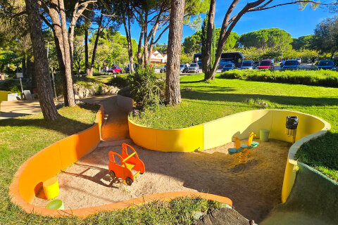 Zaton Holiday Resort - dětské hřiště, Zaton, Zadarská riviéra, Chorvatsko