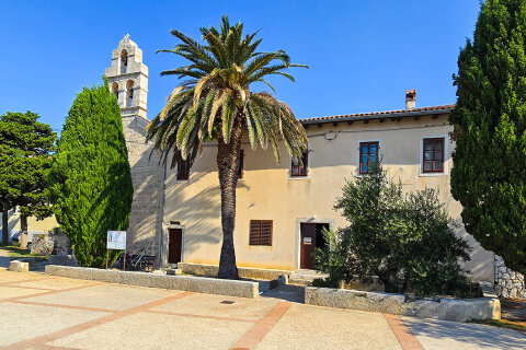 Martinšćica - kostel Sv. Jeronýma, ostrov Cres, Chorvatsko